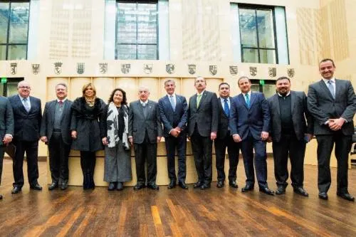 Tony Gali asiste a la Sesión del Consejo Federal Alemán