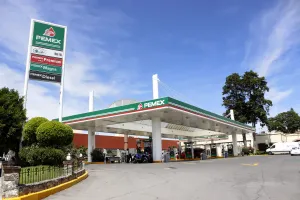 Apertura masiva de gasolineras creará abundantes empleos