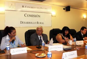 Llama diputado a flexibilizar normas de Sagarpa en apoyo de campesinos