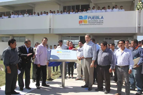 Más infraestructura educativa para aprender mejor: RMV