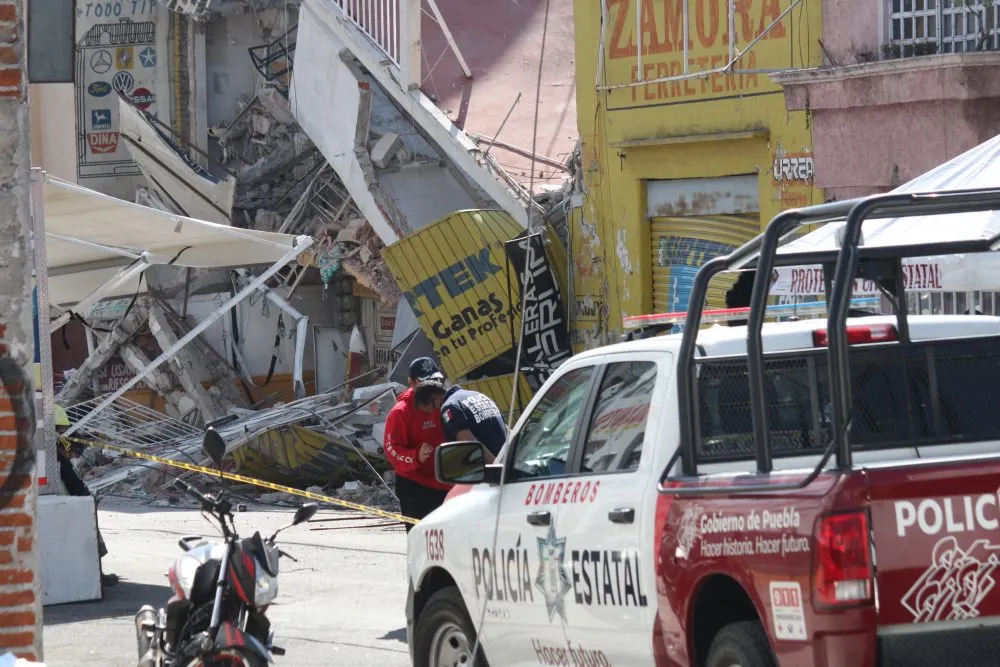 Hallan a las dos últimas víctimas de la explosión en la 2 poniente