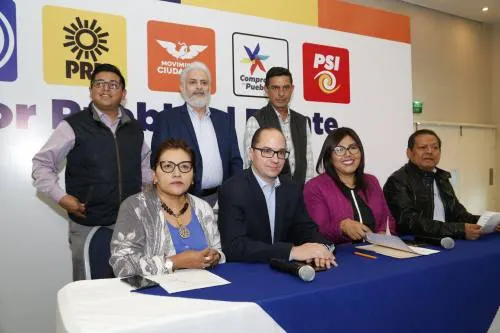 Bienestar de los poblanos no debe estar sujeto a colores partidistas: Por Puebla al Frente