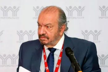 Kuri renunció al Infonavit por el fracaso del plan de vivienda del gobierno municipal