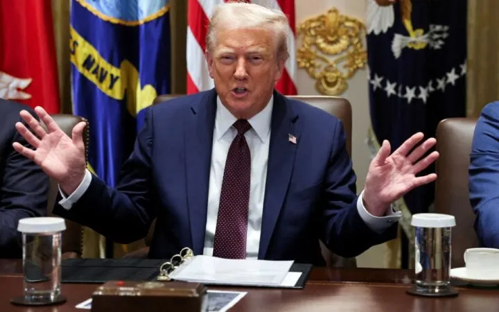 Sheinbaum es increíble, elegante, hermosa... pero México está dirigido por cárteles: Trump