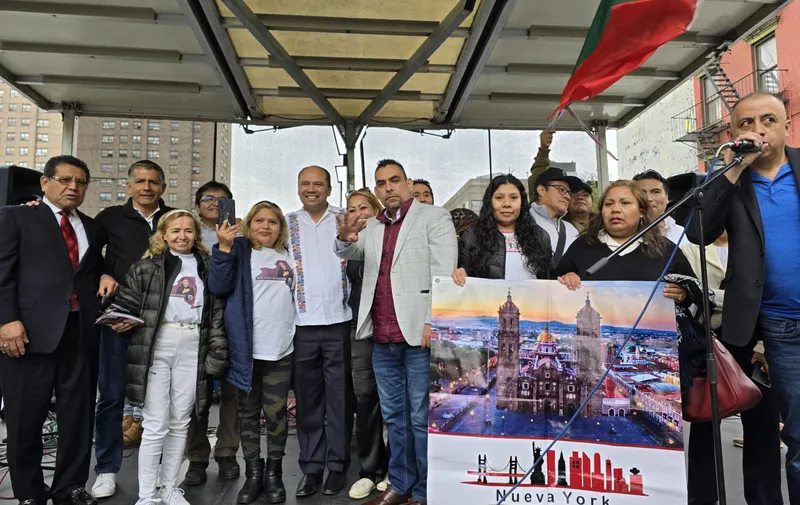 Comunidad migrante de Puebla en Nueva York expresa su apoyo a Armenta, en el marco del 5 de Mayo