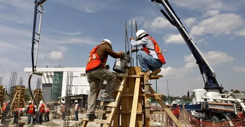 Existe repunte del 18% en la ejecución de obra en la entidad poblana: CMIC