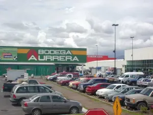 Asalto a Bodega Aurrerá de Cuautlancingo deja un muerto