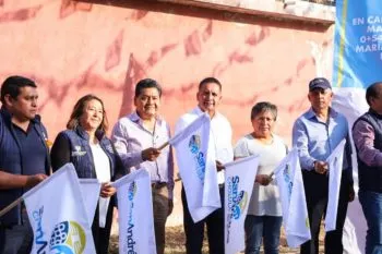 Inicia Edmundo Tlatehui obra de adoquinamiento en la junta auxiliar Santa María Tonantzintla