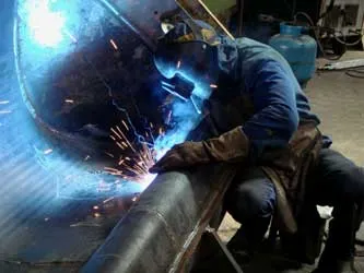Empresarios piden apoyar al sector acero