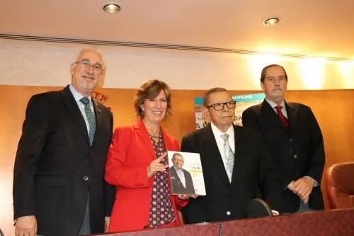Don Enrique Montero Ponce presenta su libro en la UPAEP