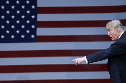 Trump presume bienestar económico de EU