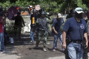 Templarios raptan y violan a niñas de 15 y 16 años
