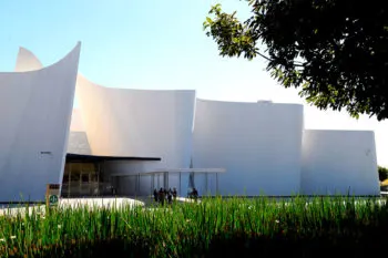 Sigue renegociación del Gobierno estatal por deudas de CIS, Museo Barroco y Plataformas Audi