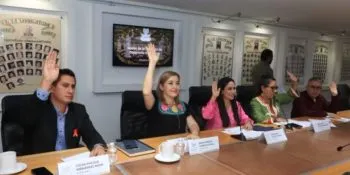 En Comisión del Congreso avalan exhorto para que municipios simplifiquen trámites de licencias para las mipymes