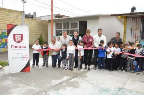 Con mejores espacios, garantiza San Pedro Cholula una mejor educación