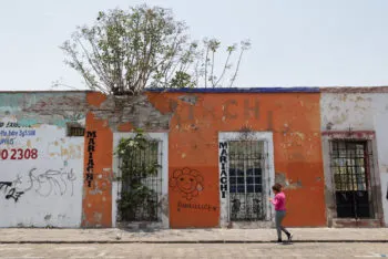 Más de 100 casonas en el Centro Histórico de Puebla están habitadas y presentan riesgo estructural