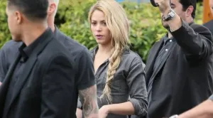 Fans de Shakira la defienden de acusación de machismo