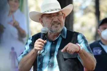 En un atentado, asesinan a Hipólito Mora, exlíder de autodefensas de Michoacán