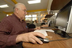 BUAP, primera en ofrecer programas para adultos mayores