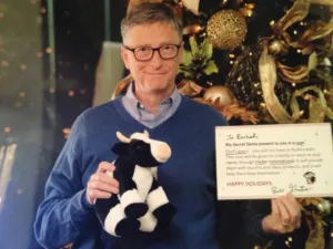 Bill Gates sorprende a chica con su regalo en intercambio