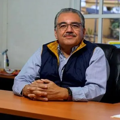 Rogelio López Angulo prometió condonar miles de adeudos con CFE y ahora ya no sabe cómo cumplir