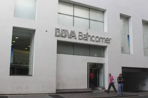 Solo 32 % de municipios poblanos cuentan con bancos