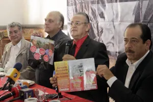 Ceballos se cuelga de debates que pretenden organizar empresarios