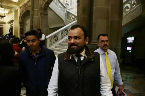 Por condena de enriquecimiento ilícito de 2.4 mdp, Ayuntamiento no reinstalará a Israel Pacheco