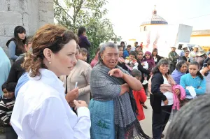 Inicia Nancy de la Sierra segunda visita a municipios