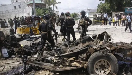 Mueren al menos siete personas tras atentado suicida con bomba en Somalia