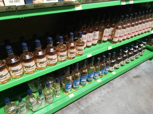 Van 70 muertos a causa de alcohol adulterado en nueve municipios de Puebla