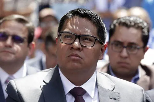 Sindicato pide 16 por ciento, municipio ofrece 4 por ciento directo al salario