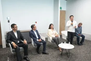 Realizan en el Congreso de Puebla conversatorio sobre la “Historia del Chile en Nogada”