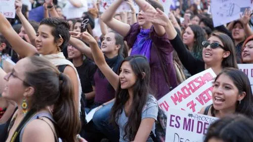 Pese a legislación, México aún debe mejorar en empleo y protección a la mujer: Banco Mundial