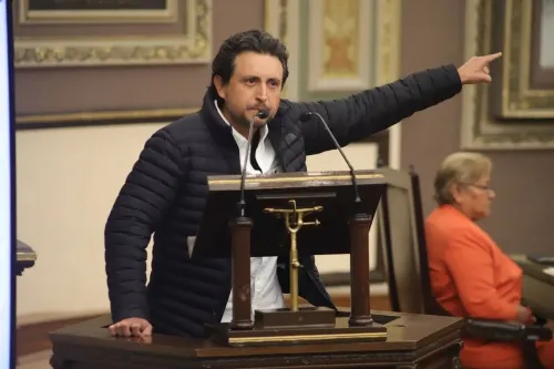 JJ pide aplazar elección para la FGE