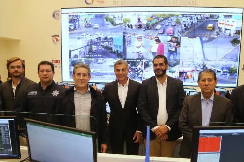 Inaugura Tony Gali Complejo Metropolitano de Tehuacán
