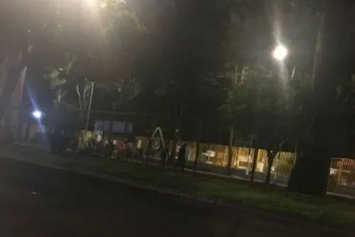 Encapuchados toman CCH Azcapotzalco; alumnos se van a paro total