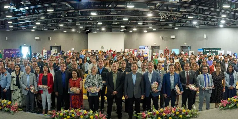 tec-monterrey-pue-semana-salud-trabajo