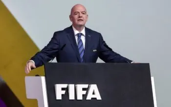 México se desmarca de Concacaf y respalda a Infantino; Argentina y África se suman al bloque