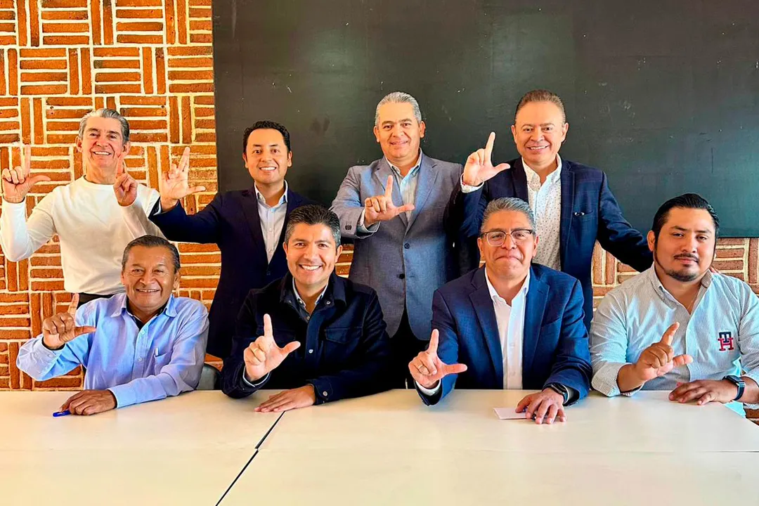 Eduardo Rivera Reunion Liderazgos Tehuacan