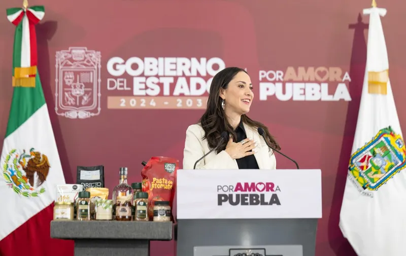 claudia-curiel-de-icaza
