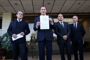 Presenta Moreno Valle recurso de revisión
