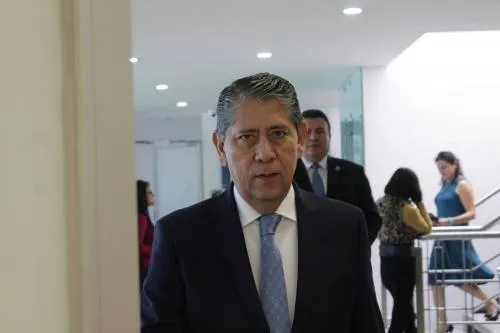 FGE estudia poner en marchan programa de recompensas para detener a peligrosos delincuentes
