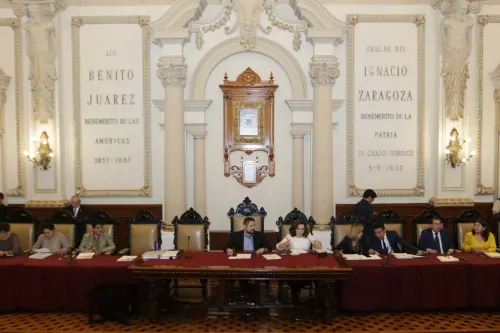 Por ausencia en cabildo de Claudia Rivera, se pospone arribo de Carla Morales a la SCC