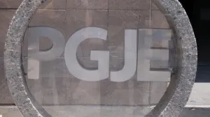 Policías municipales rescatan a federal plagiado en Neza