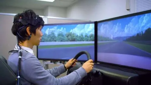 Nissan muestra una tecnología que conecta el cerebro del conductor al vehículo