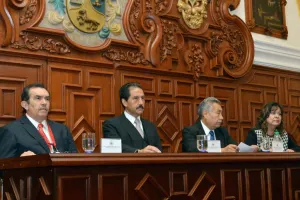 Actualización de planes de estudio debe responder al país: Esparza