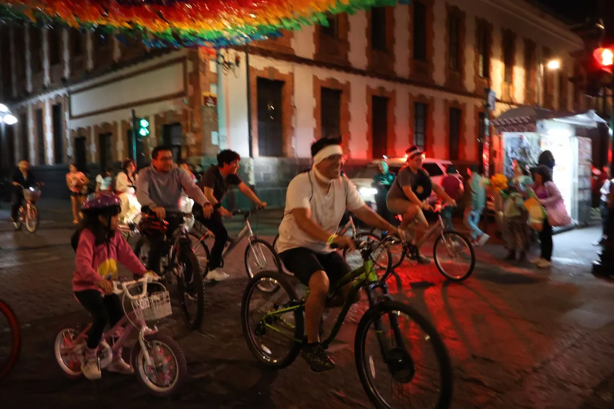 Juventudes poblanas vivieron la rodada y carrera “Camino hacia el Mictlán”