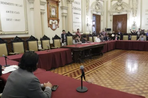 Covid llega al Cabildo de Puebla; regidor José Luis González da positivo