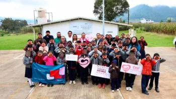 SEDIF Puebla entrega apoyos mediante el programa “Todos a la Escuela”
